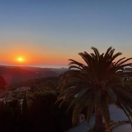 Adjacent To Nature Reserves アパート カルプ